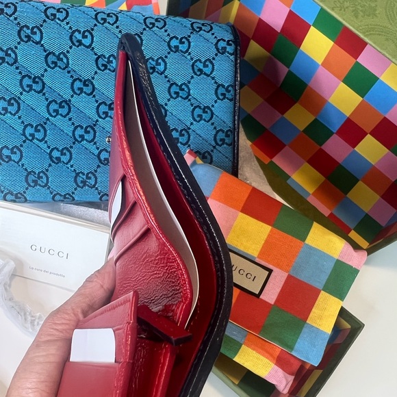 𝐍𝐄𝐖 Gucci Multicolor (blue and pink)  Marmont Compact Wallet. - Picture 5 of 5
